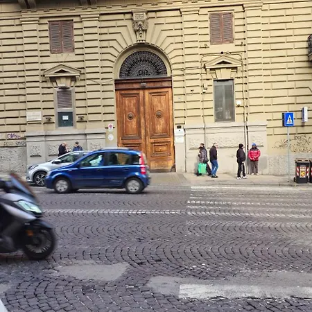 Nocleg ze śniadaniem Mimmu Neapol