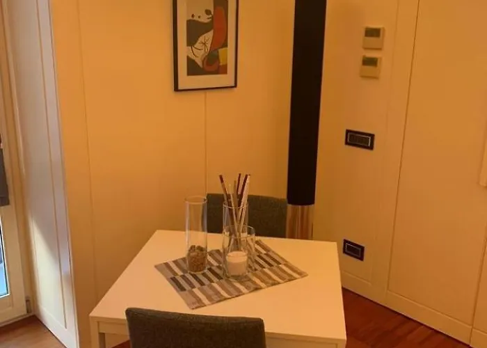 Mimmu 4* نابولي